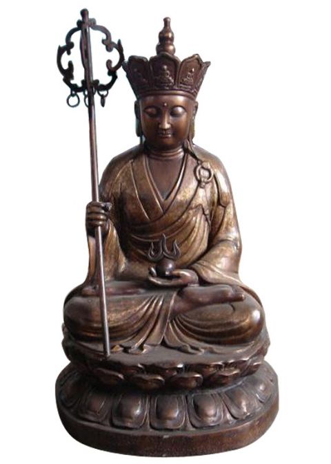 立式和坐式的漆金彩绘地藏王菩萨雕像