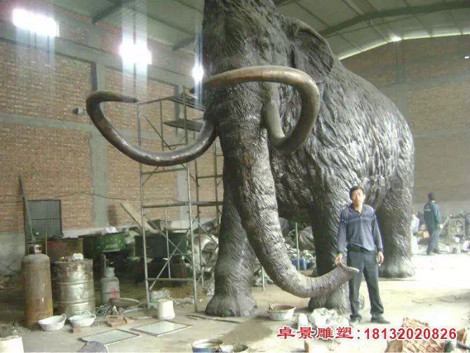 大型长毛象铜雕