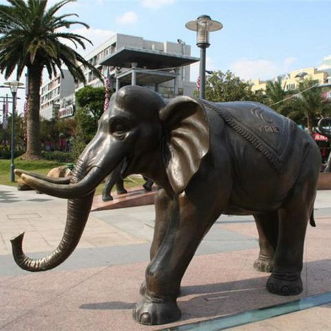 动物铜雕大象