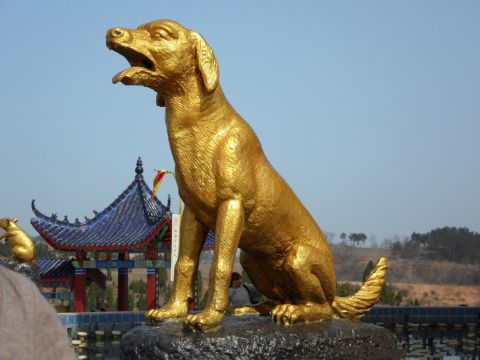 景区狗动物铜雕