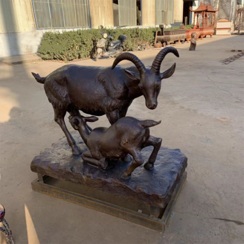公园动物铜雕羊雕塑