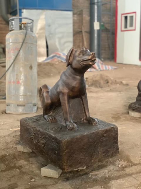 生肖狗动物铜雕