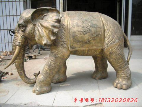 黄铜大象雕塑