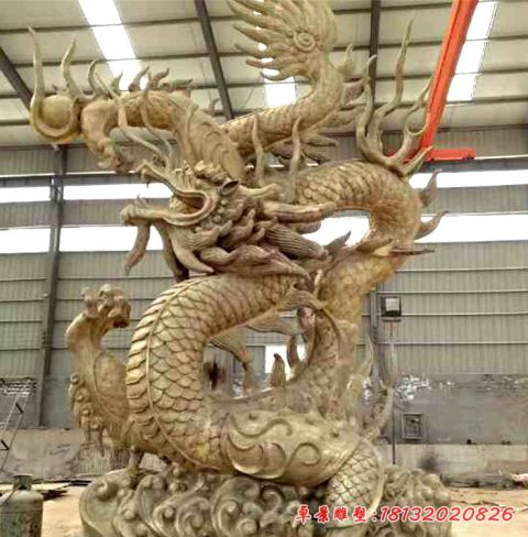 飞龙铜雕塑