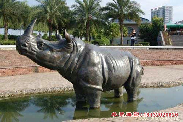 公园动物犀牛铜雕