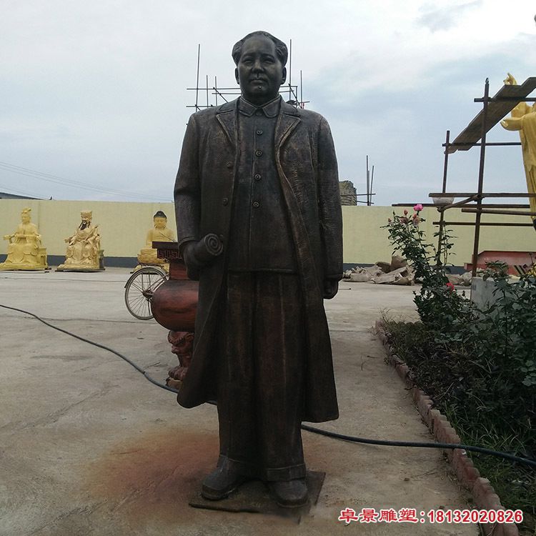 铸铜立式毛主席雕塑
