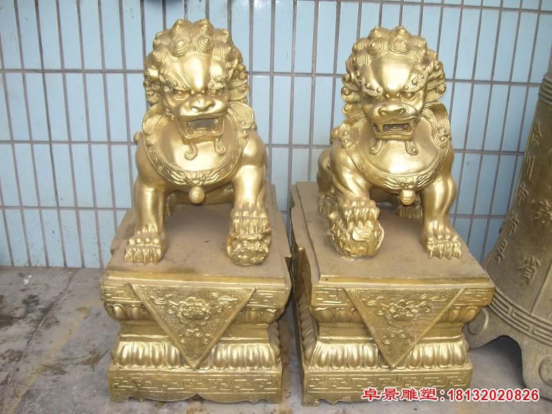 铜雕北京狮子