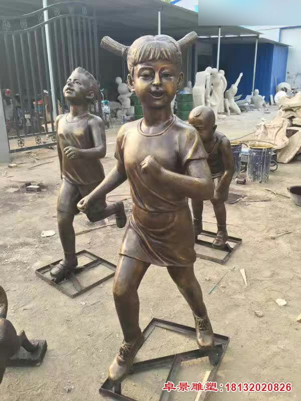 奔跑的儿童铜雕