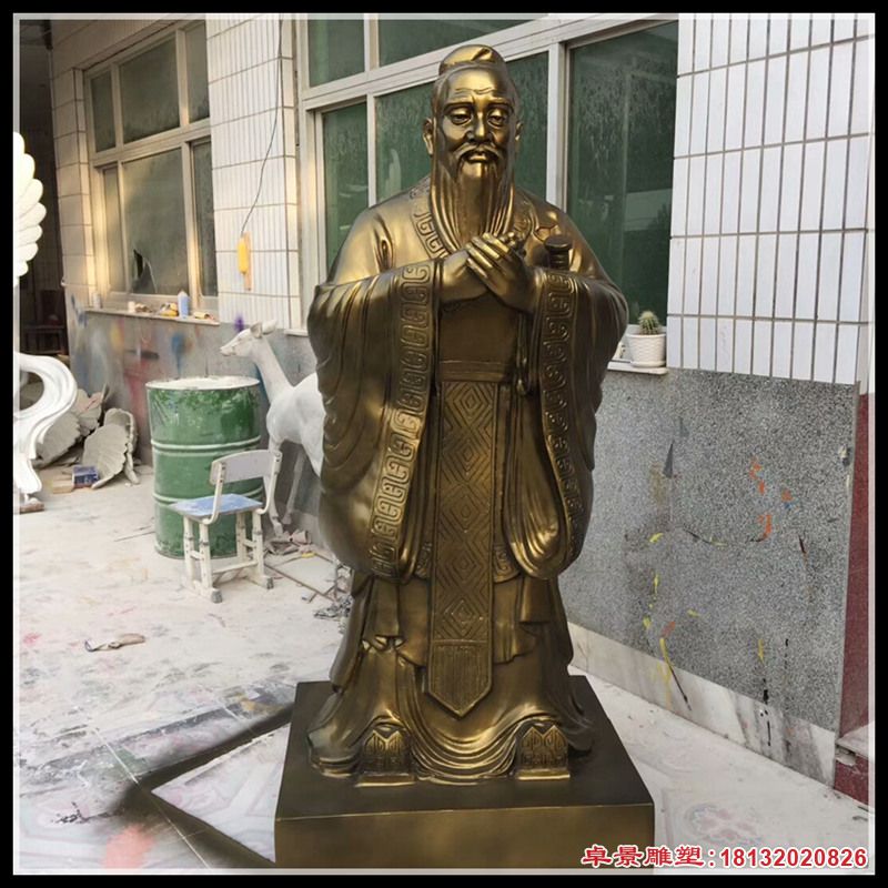 学校孔子行教像铜雕