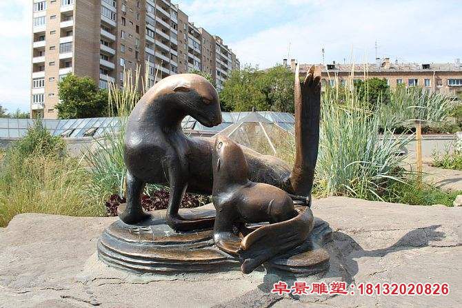 动物海豹铜雕