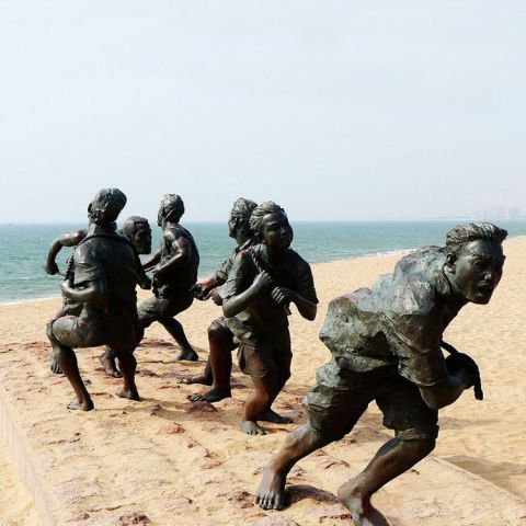 海边纤夫铜雕