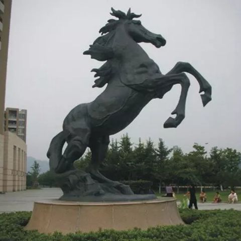 生肖马动物铜雕